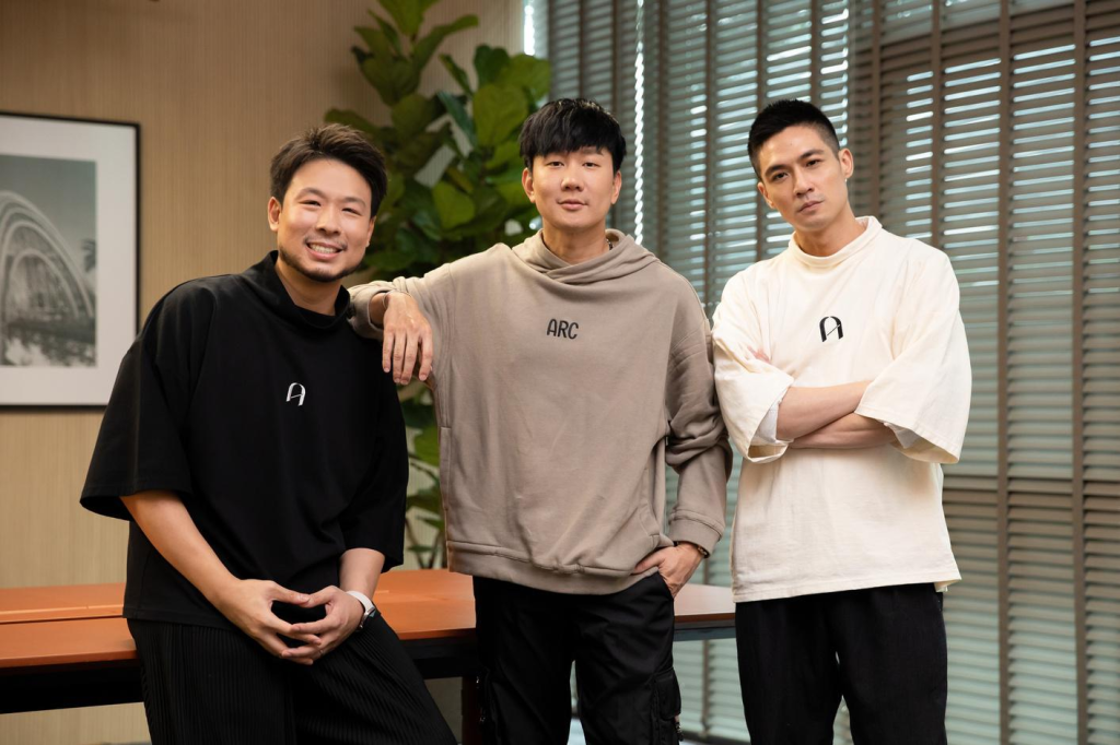 JJ Lin Teams With Next-Gen S'pore Tycoons To Build A Web2.5 NFT Community