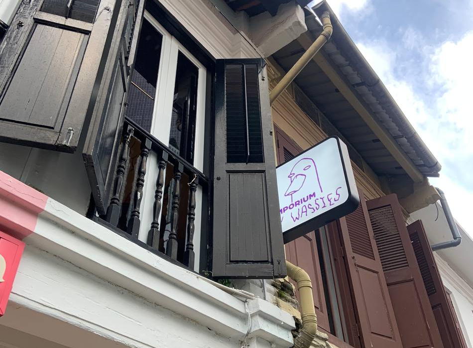 I Visited an NFT Café in Singapore!